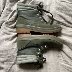 Keds Women's Camp Boot Suede & Splash Twill w/ Thinsulate™ Mix Olive 9 M